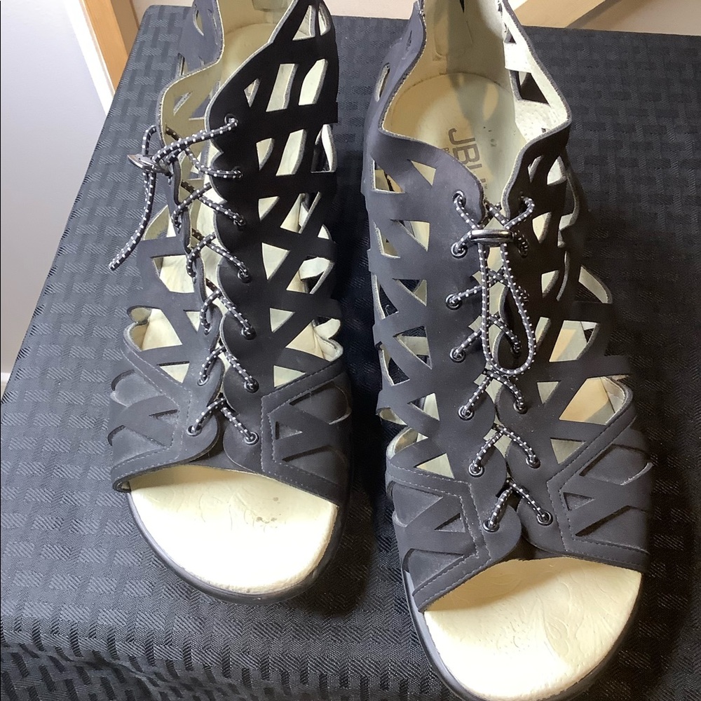 Black heel Jambu lace up